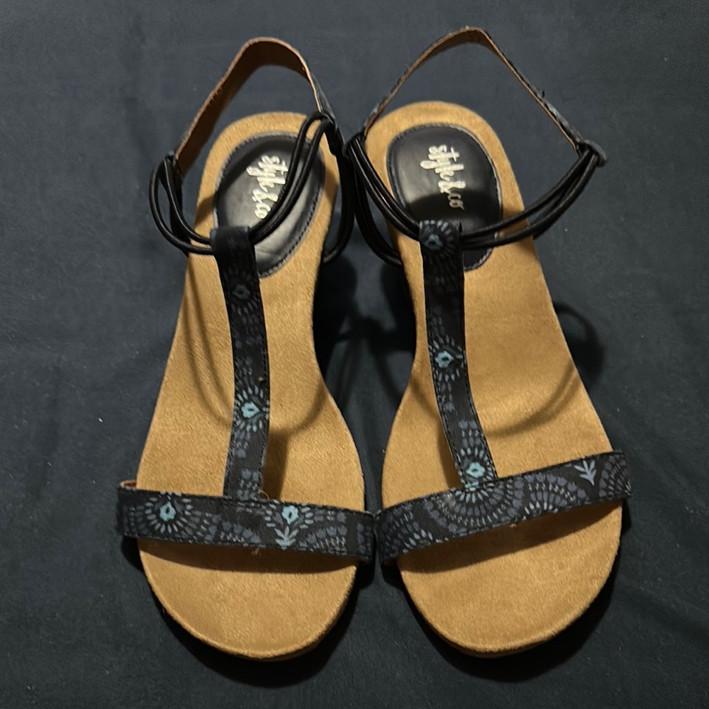 Style & Co. Blue and Brown Sandals